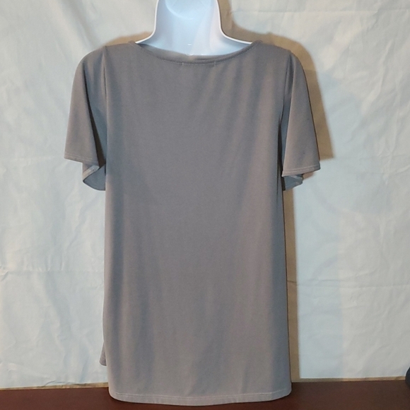 Green Envelope Los Angeles Grey top - Picture 4 of 16